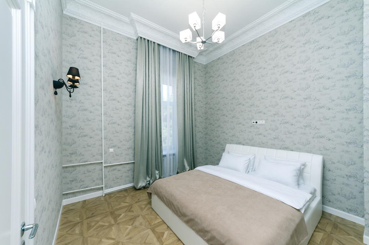 Vip Apartment Near Kreschatyk, 31А Pushkinska Street Kiev Eksteriør billede